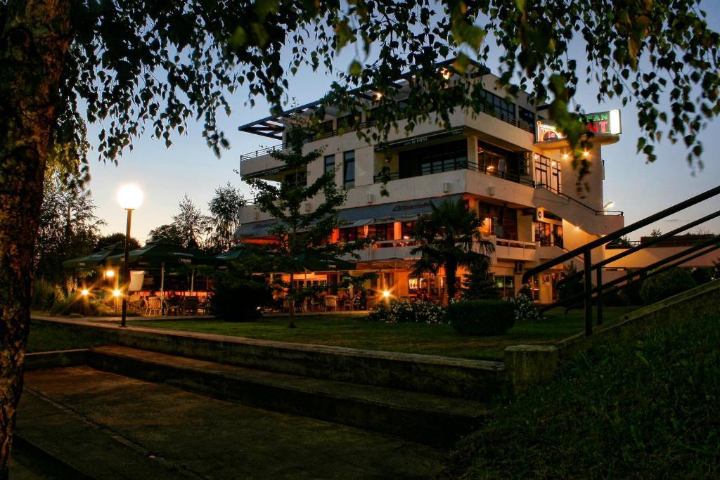 Hotel Le Pont Prijedor Eksteriør billede